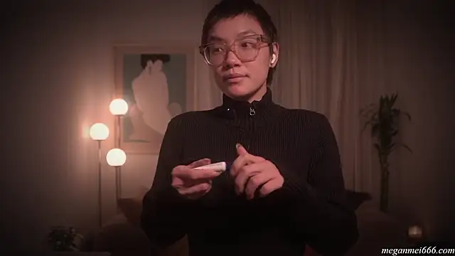 Snapshot of meganmei666 chatting on 02-12-26, 03:34 meganmei666 online show from 02-12-26, 03:34