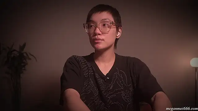 Snapshot of meganmei666 chatting on 02-16-26, 02:51 meganmei666 online show from 02-16-26, 02:51