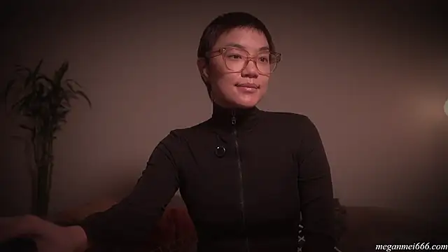 Snapshot of meganmei666 chatting on 02-17-26, 02:52 meganmei666 online show from 02-17-26, 02:52