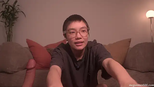 Snapshot of meganmei666 chatting on 03-03-26, 03:12 meganmei666 online show from 03-03-26, 03:12