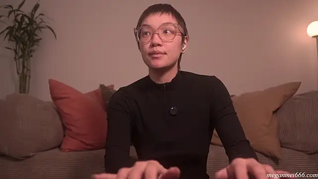 Snapshot of meganmei666 chatting on 03-05-26, 03:02 meganmei666 online show from 03-05-26, 03:02