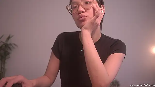 Snapshot of meganmei666 chatting on 03-09-26, 06:34 meganmei666 online show from 03-09-26, 06:34