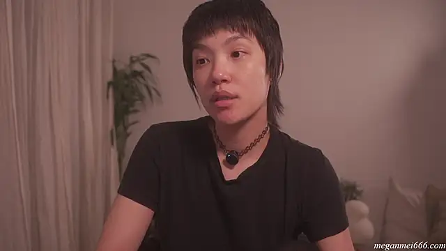 Snapshot of meganmei666 chatting on 05-20-26, 01:56 meganmei666 online show from 05-20-26, 01:56