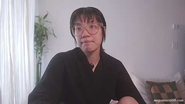 Snapshot of meganmei666 chatting on 06-28-26, 04:35 meganmei666 online show from 06-28-26, 04:35