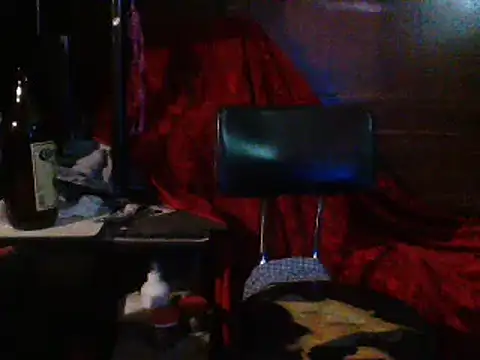 Snapshot of mrdemoncrowly chatting on 12-28-24, 11:41 mrdemoncrowly online show from 12-28-24, 11:41