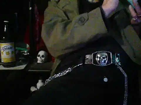 Snapshot of mrdemoncrowly chatting on 01-05-25, 05:20 mrdemoncrowly online show from 01-05-25, 05:20