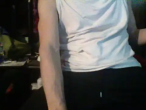 Snapshot of mrdemoncrowly chatting on 03-04-25, 04:49 mrdemoncrowly online show from 03-04-25, 04:49