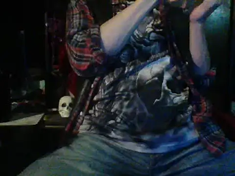 Snapshot of mrdemoncrowly chatting on 03-08-25, 08:22 mrdemoncrowly online show from 03-08-25, 08:22