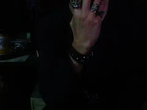 Snapshot of mrdemoncrowly chatting on 10-19-25, 02:01 mrdemoncrowly online show from 10-19-25, 02:01