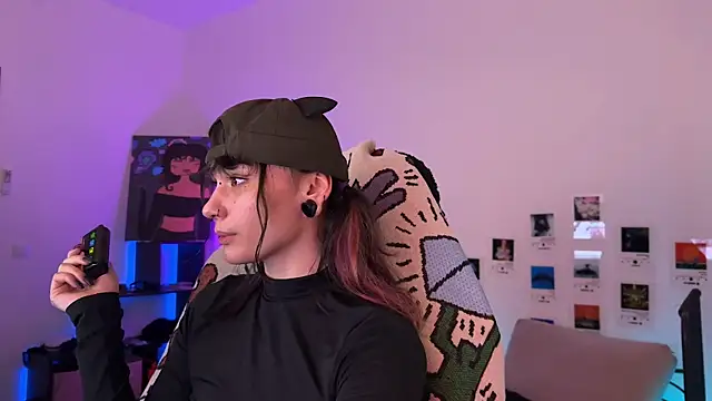 deadlysweet online show from 05-24-26, 03:33