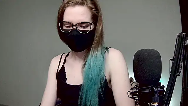 Snapshot of amber_candyfloss chatting on 02-26-25, 01:32 amber candyfloss online show from 02-26-25, 01:32