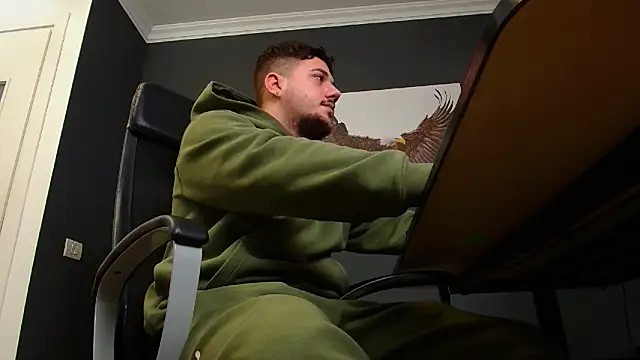 Snapshot of JoshKnights chatting on 01-09-25, 05:13 JoshKnights online show from 01-09-25, 05:13