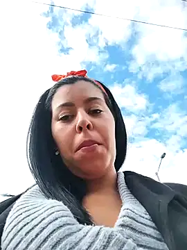 Snapshot of Emily_Wane chatting on 01-06-25, 07:45 Emily Wane online show from 01-06-25, 07:45