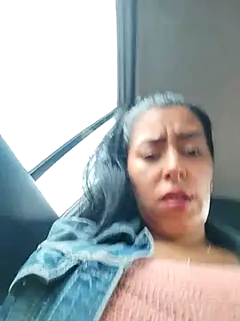 Snapshot of Emily_Wane chatting on 11-14-25, 03:44 Emily Wane online show from 11-14-25, 03:44