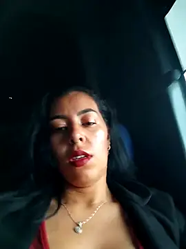 Snapshot of Emily_Wane chatting on 11-15-25, 02:46 Emily Wane online show from 11-15-25, 02:46