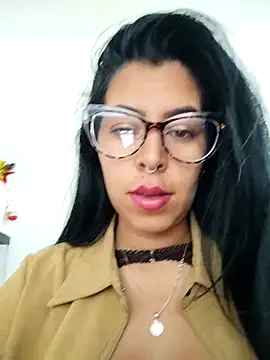 Snapshot of Emily_Wane chatting on 12-04-25, 03:54 Emily Wane online show from 12-04-25, 03:54