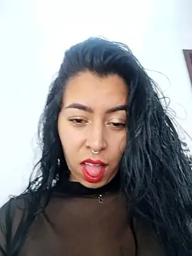 Snapshot of Emily_Wane chatting on 01-13-26, 02:44 Emily Wane online show from 01-13-26, 02:44