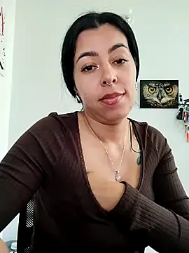 Snapshot of Emily_Wane chatting on 02-09-26, 05:39 Emily Wane online show from 02-09-26, 05:39