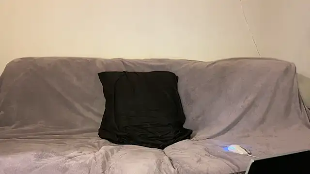 Snapshot of yoy_dee_oh chatting on 11-25-25, 05:57 yoy dee oh online show from 11-25-25, 05:57