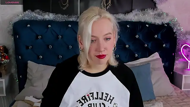 RachelCart online show from 01-07-25, 03:57