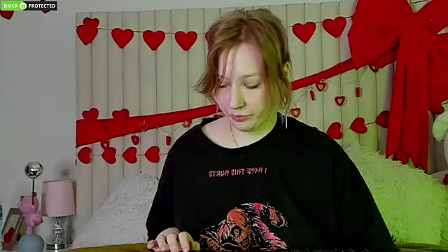 Snapshot of RachelCart chatting on 02-23-26, 03:15 RachelCart online show from 02-23-26, 03:15