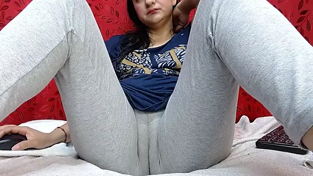 MELANIE SEX69 online show from 02-18-26, 09:44