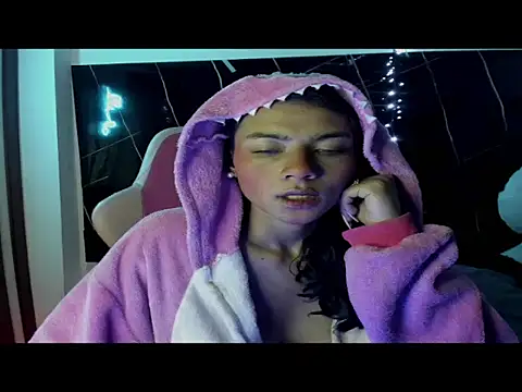 Snapshot of Lilithsabeth chatting on 02-25-26, 12:31 Lilithsabeth online show from 02-25-26, 12:31