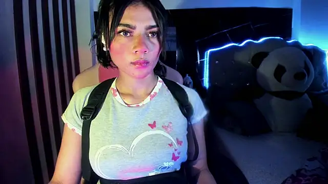 Snapshot of Lilithsabeth chatting on 06-03-26, 03:31 Lilithsabeth online show from 06-03-26, 03:31