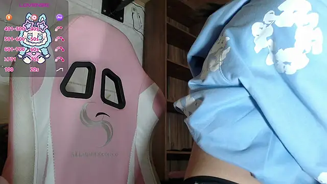 Snapshot of Sally23_ chatting on 02-11-26, 01:49 Sally23 online show from 02-11-26, 01:49