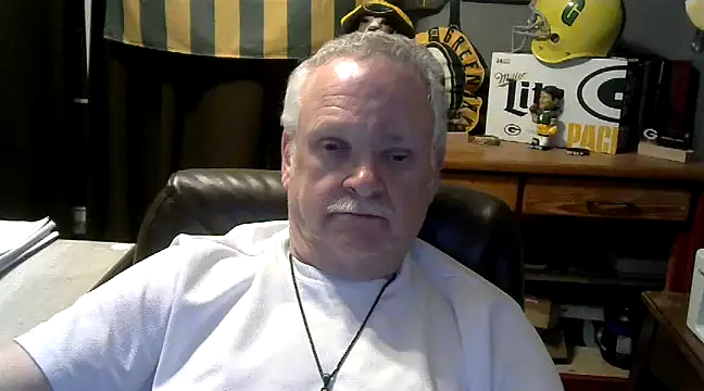 Snapshot of nobledad chatting on 03-09-25, 01:25 nobledad online show from 03-09-25, 01:25