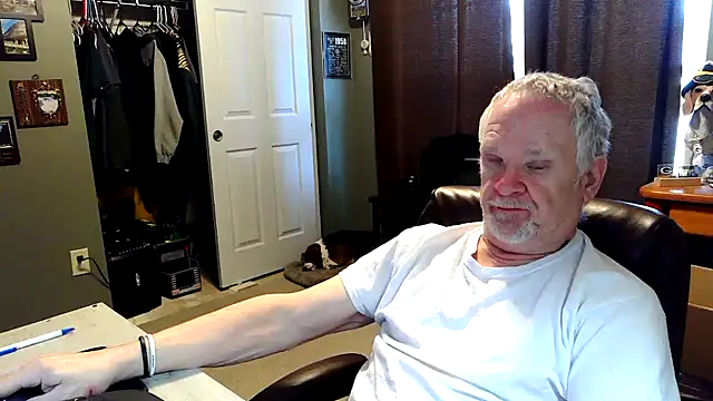 Snapshot of nobledad chatting on 01-16-26, 07:29 nobledad online show from 01-16-26, 07:29