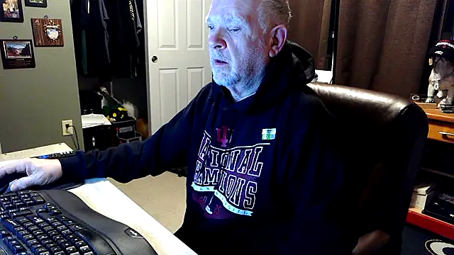 Snapshot of nobledad chatting on 02-03-26, 10:20 nobledad online show from 02-03-26, 10:20