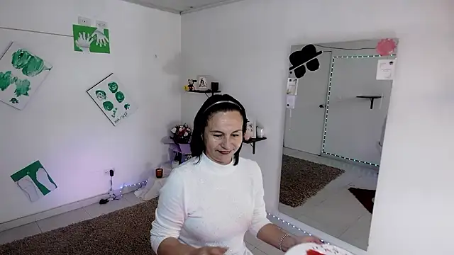 lollita 23  online show from 03-07-26, 07:22