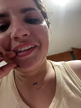 Snapshot of horny_roomiess chatting on 01-24-25, 11:34 horny roomiess online show from 01-24-25, 11:34