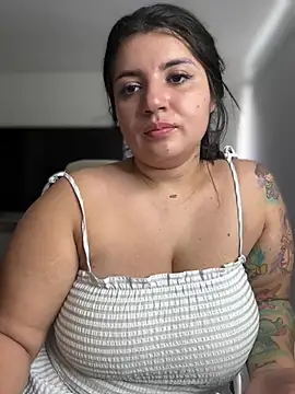 Snapshot of horny_roomiess chatting on 03-03-25, 03:20 horny roomiess online show from 03-03-25, 03:20