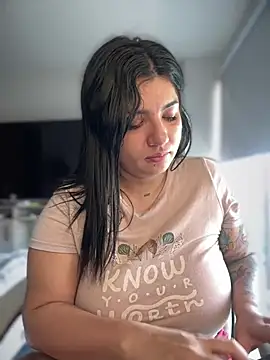 Snapshot of horny_roomiess chatting on 03-22-25, 03:20 horny roomiess online show from 03-22-25, 03:20