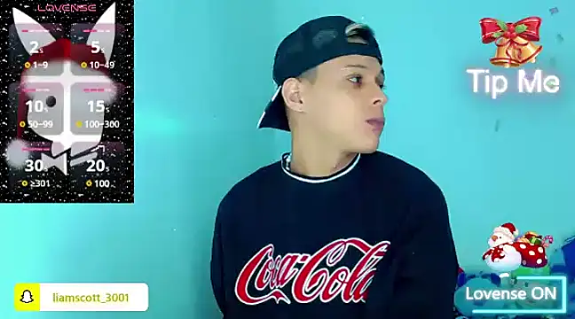 Liamscott  online show from 12-23-24, 01:08