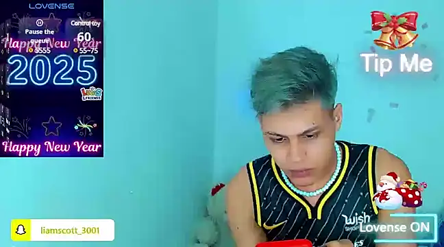 Liamscott  online show from 01-06-25, 05:41