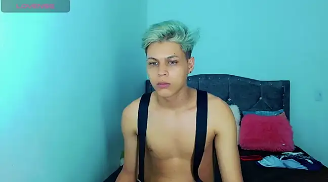 Liamscott  online show from 01-28-25, 02:53