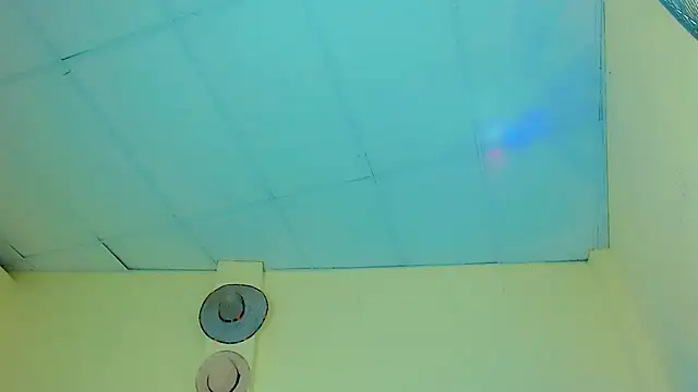 Liamscott  online show from 04-21-26, 02:51