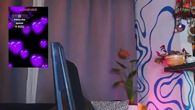 Snapshot of purple_em69 chatting on 09-09-25, 06:02 purple em69 online show from 09-09-25, 06:02