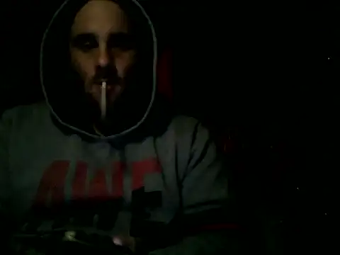 Snapshot of geriker chatting on 11-15-25, 12:52 geriker online show from 11-15-25, 12:52