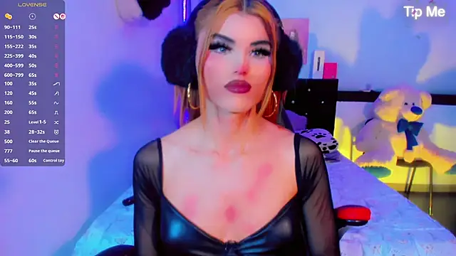 Jessica smith 1 online show from 07-14-26, 10:21