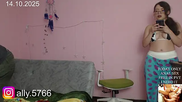 CoreAlejito online show from 10-15-25, 12:11