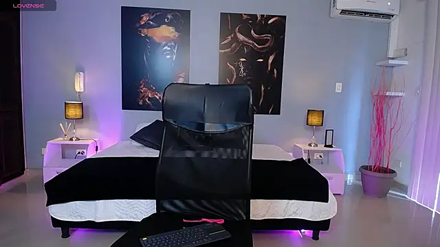 JasmineCampbell  online show from 10-27-25, 08:13