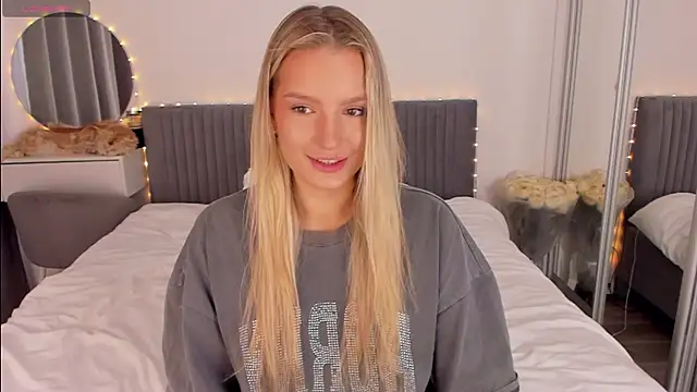 CassieRayss online show from 03-22-26, 12:30