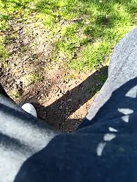 Snapshot of no1belike1 chatting on 03-04-26, 12:33 no1belike1 online show from 03-04-26, 12:33