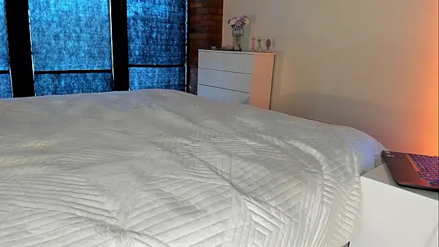 Snapshot of Rachel_Rey chatting on 02-26-26, 09:19 Rachel Rey online show from 02-26-26, 09:19