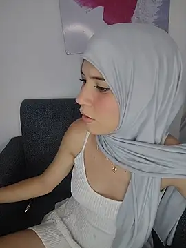 hanaa 18 online show from 07-08-26, 06:12