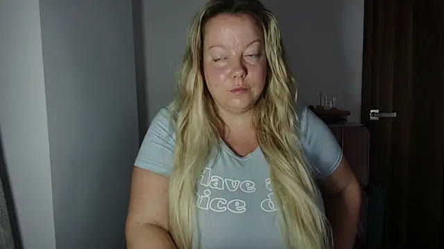 Snapshot of Beauty4AGent chatting on 01-13-26, 01:49 Beauty4AGent online show from 01-13-26, 01:49